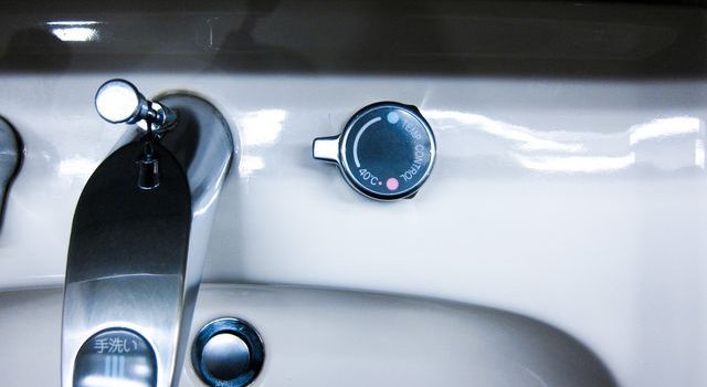 毎日の安全とおいしさを守るための浄水器選びとカートリッジ管理のポイント