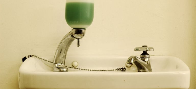 毎日の水をもっとおいしく快適にするための浄水器徹底活用ガイド 毎日の水をもっとおいしく快適にするための浄水器徹底活用ガイド